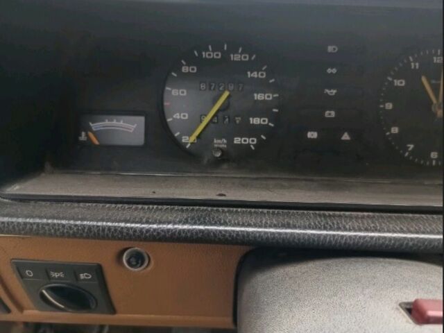 Бежевый Опель Рекорд, объемом двигателя 2 л и пробегом 187 тыс. км за 243 $, фото 6 на Automoto.ua