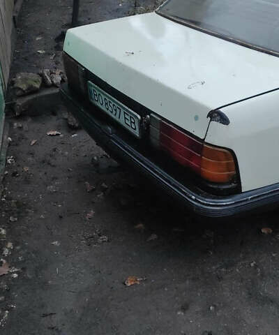 Бежевий Опель Рекорд, об'ємом двигуна 2.2 л та пробігом 160 тис. км за 500 $, фото 2 на Automoto.ua