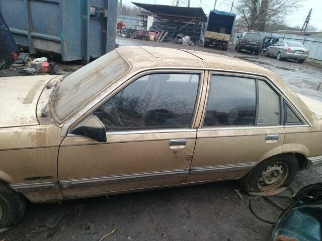 Бежевий Опель Рекорд, об'ємом двигуна 0 л та пробігом 36 тис. км за 285 $, фото 4 на Automoto.ua