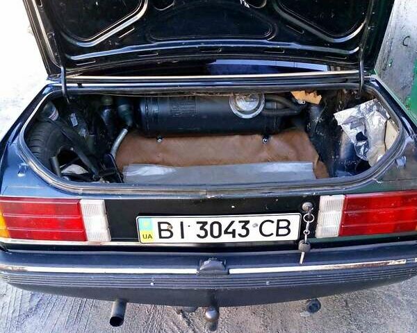 Чорний Опель Рекорд, об'ємом двигуна 2.2 л та пробігом 50 тис. км за 1600 $, фото 3 на Automoto.ua