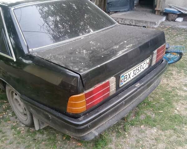 Черный Опель Рекорд, объемом двигателя 1.77 л и пробегом 921 тыс. км за 900 $, фото 9 на Automoto.ua