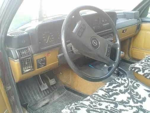 Коричневый Опель Рекорд, объемом двигателя 0 л и пробегом 100 тыс. км за 478 $, фото 6 на Automoto.ua