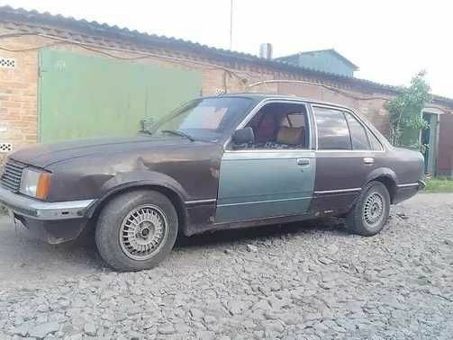 Коричневый Опель Рекорд, объемом двигателя 0 л и пробегом 100 тыс. км за 478 $, фото 2 на Automoto.ua