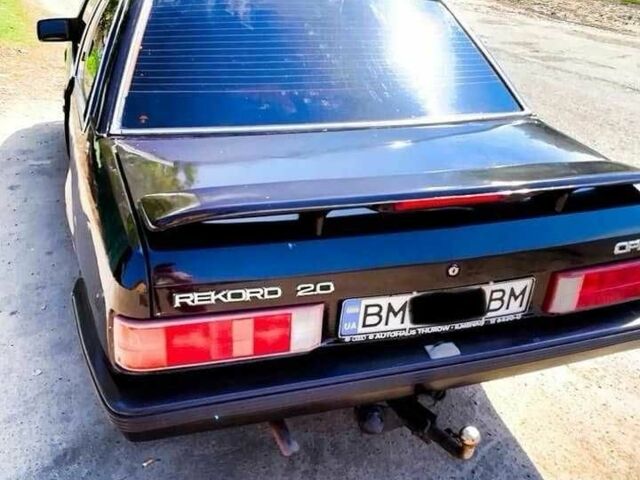 Коричневый Опель Рекорд, объемом двигателя 2 л и пробегом 200 тыс. км за 800 $, фото 7 на Automoto.ua