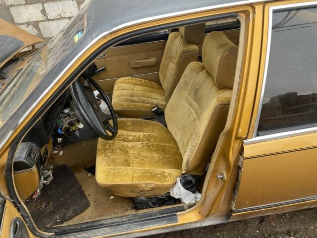 Коричневий Опель Рекорд, об'ємом двигуна 0 л та пробігом 100 тис. км за 500 $, фото 3 на Automoto.ua