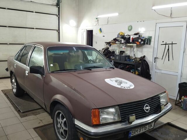 Коричневый Опель Рекорд, объемом двигателя 2 л и пробегом 250 тыс. км за 750 $, фото 1 на Automoto.ua