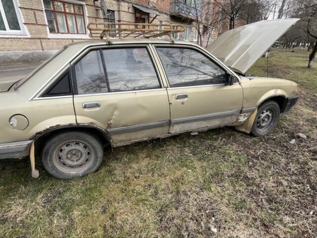 Коричневий Опель Рекорд, об'ємом двигуна 0 л та пробігом 111 тис. км за 350 $, фото 1 на Automoto.ua