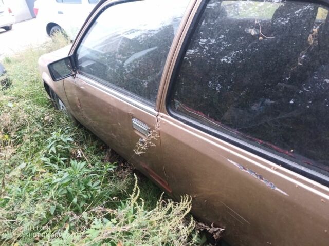 Червоний Опель Рекорд, об'ємом двигуна 2 л та пробігом 43 тис. км за 594 $, фото 10 на Automoto.ua