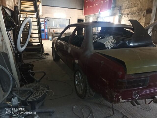 Червоний Опель Рекорд, об'ємом двигуна 2 л та пробігом 43 тис. км за 594 $, фото 1 на Automoto.ua