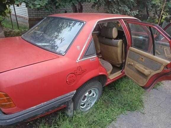 Красный Опель Рекорд, объемом двигателя 0 л и пробегом 95 тыс. км за 600 $, фото 3 на Automoto.ua