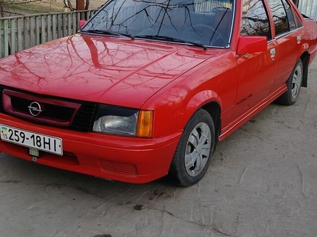 Красный Опель Рекорд, объемом двигателя 2 л и пробегом 1000 тыс. км за 1200 $, фото 4 на Automoto.ua