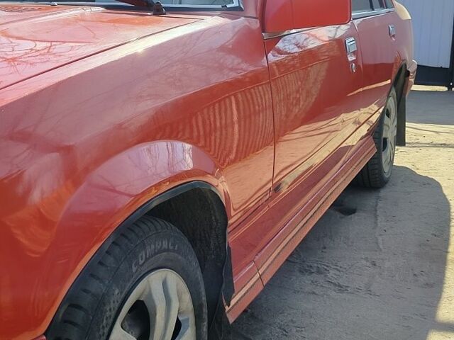 Красный Опель Рекорд, объемом двигателя 2 л и пробегом 1000 тыс. км за 1200 $, фото 13 на Automoto.ua