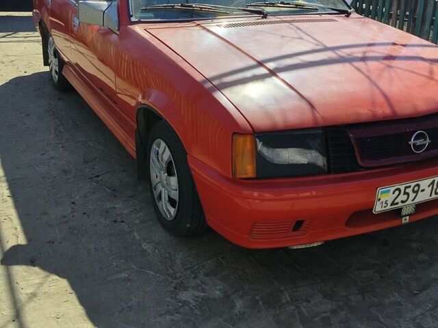Червоний Опель Рекорд, об'ємом двигуна 2 л та пробігом 1000 тис. км за 1162 $, фото 6 на Automoto.ua
