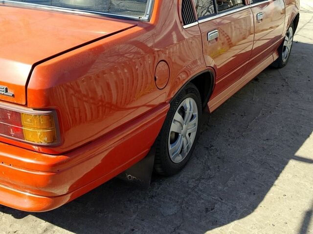 Червоний Опель Рекорд, об'ємом двигуна 2 л та пробігом 1000 тис. км за 1162 $, фото 5 на Automoto.ua