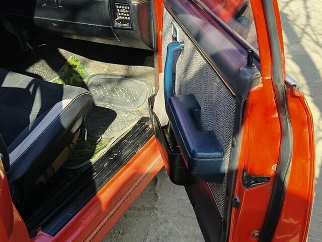 Красный Опель Рекорд, объемом двигателя 2 л и пробегом 1000 тыс. км за 1200 $, фото 17 на Automoto.ua