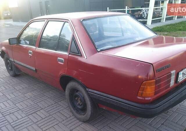 Красный Опель Рекорд, объемом двигателя 1.8 л и пробегом 333 тыс. км за 777 $, фото 8 на Automoto.ua