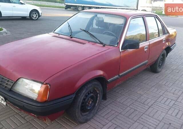 Красный Опель Рекорд, объемом двигателя 1.8 л и пробегом 333 тыс. км за 777 $, фото 5 на Automoto.ua