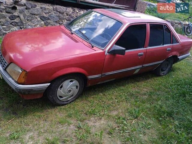 Красный Опель Рекорд, объемом двигателя 1.8 л и пробегом 100 тыс. км за 1000 $, фото 4 на Automoto.ua