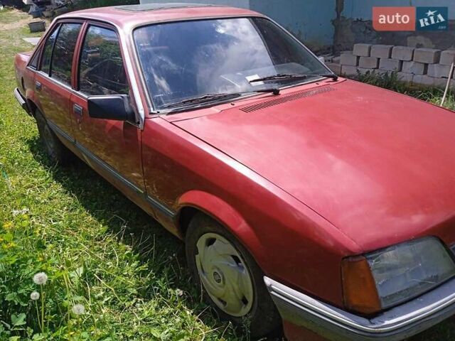Красный Опель Рекорд, объемом двигателя 1.8 л и пробегом 100 тыс. км за 1000 $, фото 5 на Automoto.ua