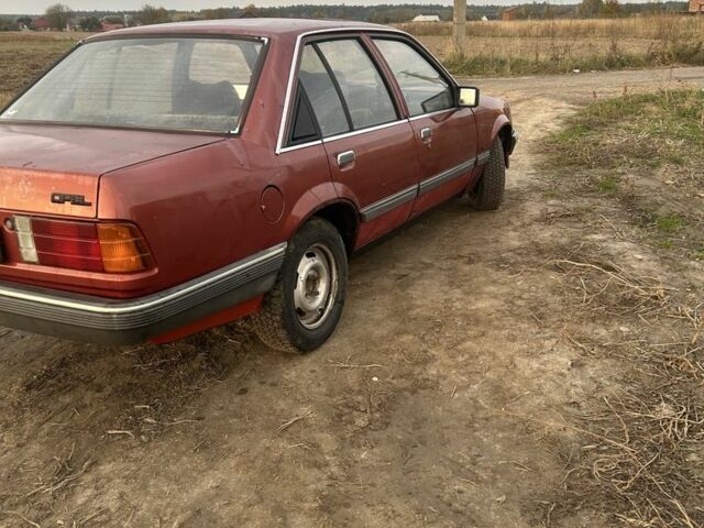 Красный Опель Рекорд, объемом двигателя 2 л и пробегом 3 тыс. км за 406 $, фото 1 на Automoto.ua