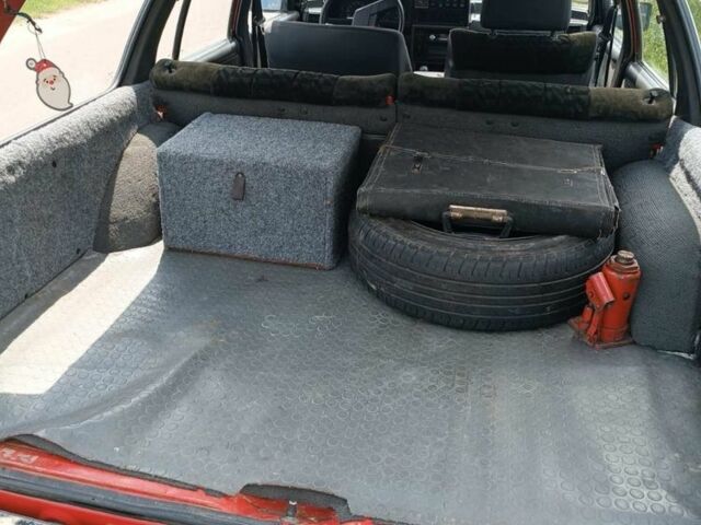 Красный Опель Рекорд, объемом двигателя 0 л и пробегом 200 тыс. км за 830 $, фото 4 на Automoto.ua