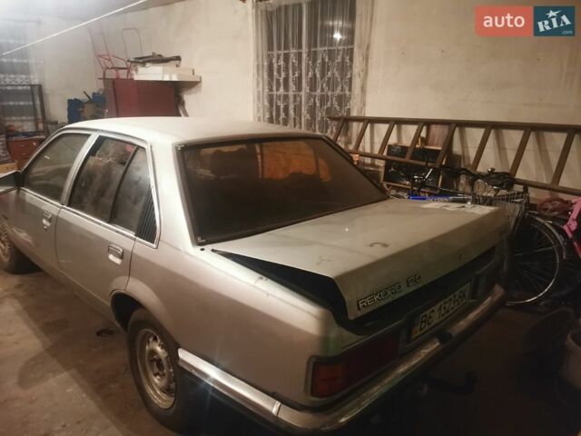 Опель Рекорд, об'ємом двигуна 0 л та пробігом 100 тис. км за 500 $, фото 2 на Automoto.ua