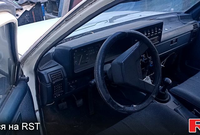 Опель Рекорд, об'ємом двигуна 2.2 л та пробігом 420 тис. км за 1100 $, фото 2 на Automoto.ua