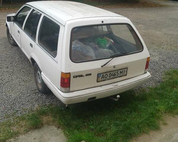 Опель Рекорд, об'ємом двигуна 0 л та пробігом 300 тис. км за 1000 $, фото 1 на Automoto.ua