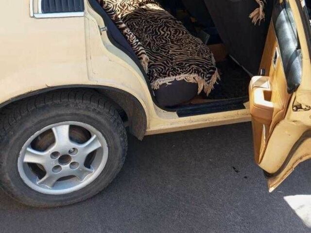 Желтый Опель Рекорд, объемом двигателя 2 л и пробегом 42 тыс. км за 448 $, фото 5 на Automoto.ua