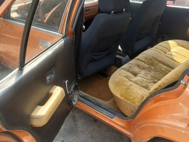 Желтый Опель Рекорд, объемом двигателя 2 л и пробегом 100 тыс. км за 532 $, фото 13 на Automoto.ua