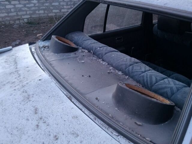 Сірий Опель Рекорд, об'ємом двигуна 0 л та пробігом 222 тис. км за 159 $, фото 2 на Automoto.ua