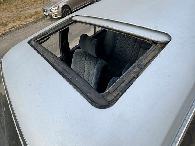 Сірий Опель Рекорд, об'ємом двигуна 2 л та пробігом 92 тис. км за 700 $, фото 5 на Automoto.ua