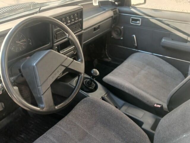 Сірий Опель Рекорд, об'ємом двигуна 0 л та пробігом 232 тис. км за 800 $, фото 4 на Automoto.ua