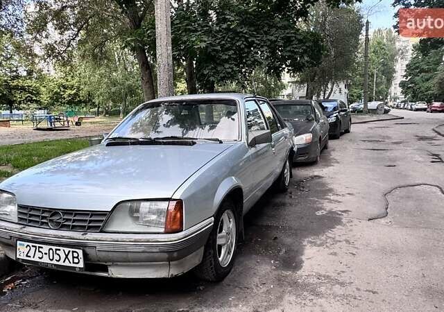 Серый Опель Рекорд, объемом двигателя 0 л и пробегом 170 тыс. км за 1300 $, фото 15 на Automoto.ua