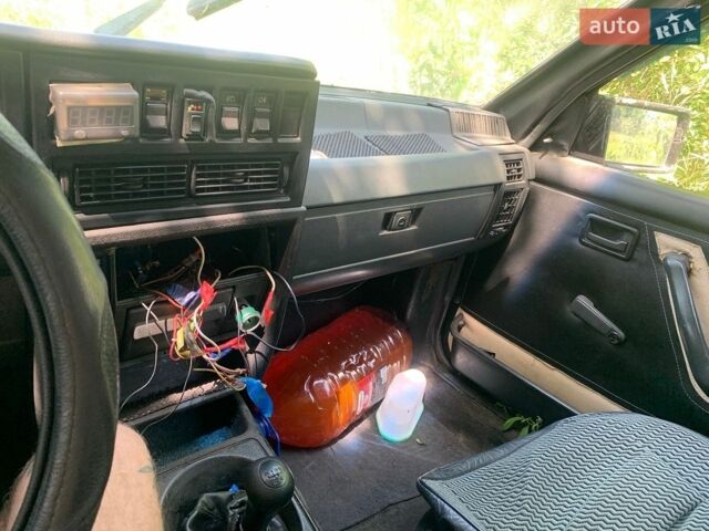 Сірий Опель Рекорд, об'ємом двигуна 2.2 л та пробігом 98 тис. км за 444 $, фото 6 на Automoto.ua