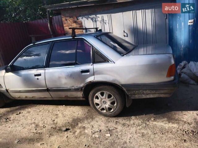 Сірий Опель Рекорд, об'ємом двигуна 1.8 л та пробігом 55 тис. км за 655 $, фото 6 на Automoto.ua