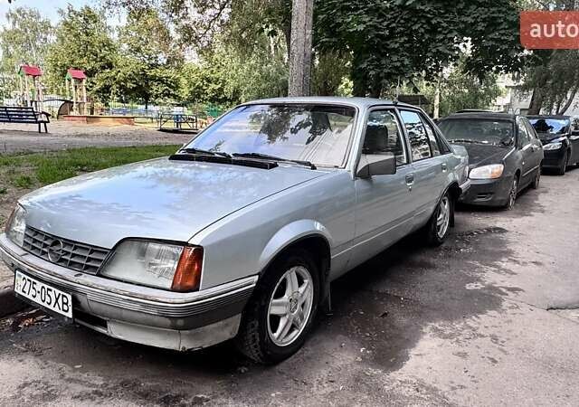 Серый Опель Рекорд, объемом двигателя 0 л и пробегом 170 тыс. км за 1300 $, фото 8 на Automoto.ua