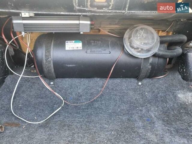 Серый Опель Рекорд, объемом двигателя 1.8 л и пробегом 150 тыс. км за 1750 $, фото 4 на Automoto.ua