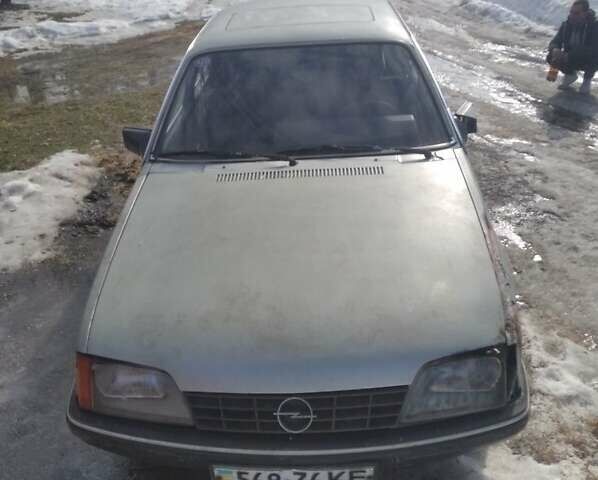 Сірий Опель Рекорд, об'ємом двигуна 2 л та пробігом 1000 тис. км за 366 $, фото 7 на Automoto.ua