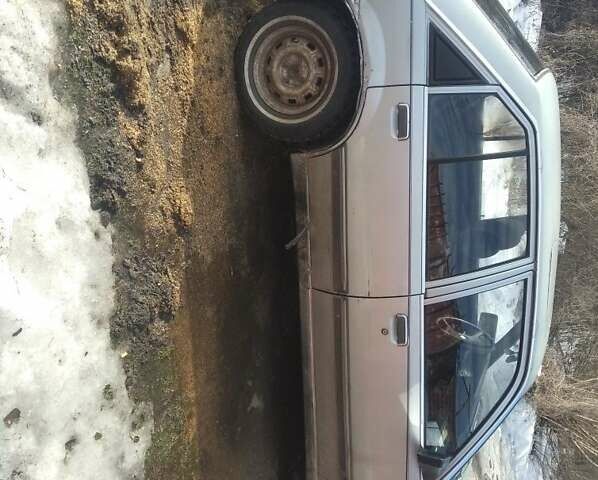 Сірий Опель Рекорд, об'ємом двигуна 2 л та пробігом 1000 тис. км за 366 $, фото 2 на Automoto.ua