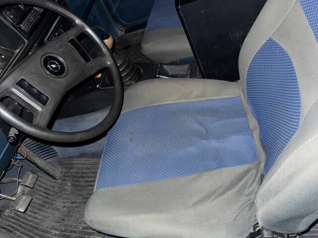 Синій Опель Рекорд, об'ємом двигуна 2 л та пробігом 15 тис. км за 854 $, фото 4 на Automoto.ua