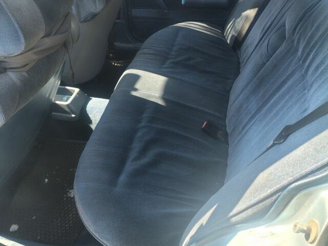 Синій Опель Рекорд, об'ємом двигуна 2.2 л та пробігом 30 тис. км за 700 $, фото 6 на Automoto.ua