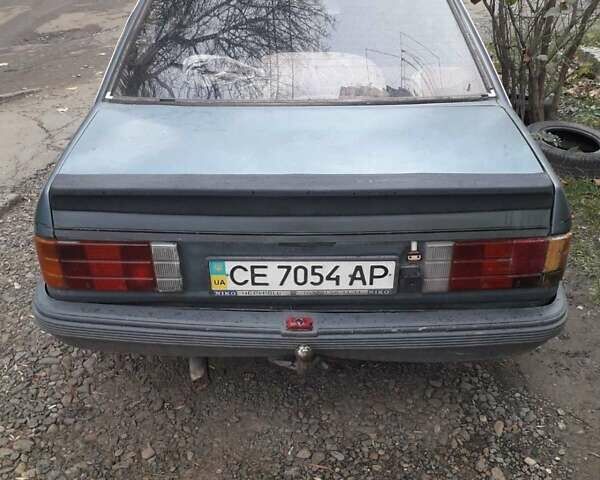 Синій Опель Рекорд, об'ємом двигуна 2 л та пробігом 300 тис. км за 700 $, фото 3 на Automoto.ua