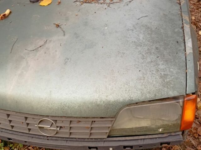 Синий Опель Рекорд, объемом двигателя 2 л и пробегом 1000 тыс. км за 300 $, фото 1 на Automoto.ua