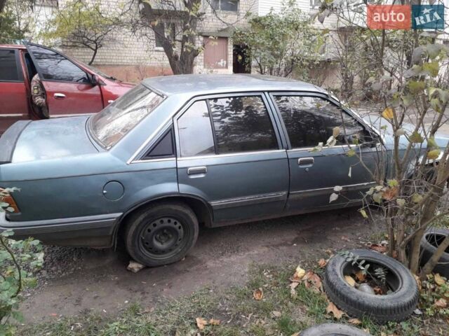 Синій Опель Рекорд, об'ємом двигуна 2 л та пробігом 300 тис. км за 700 $, фото 2 на Automoto.ua