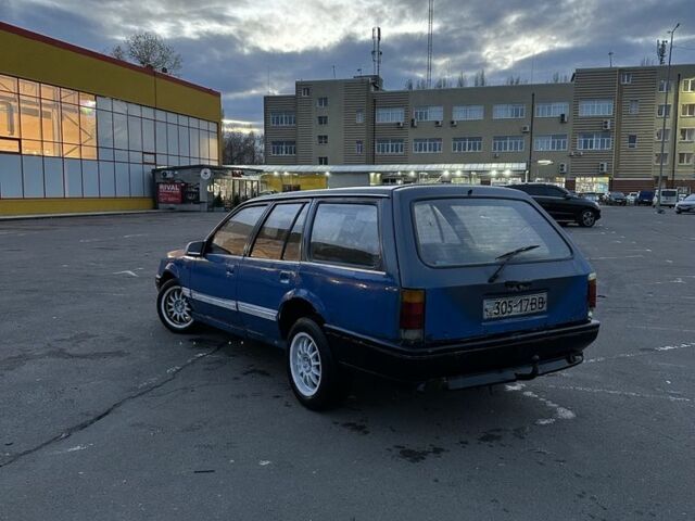 Синій Опель Рекорд, об'ємом двигуна 0 л та пробігом 300 тис. км за 476 $, фото 1 на Automoto.ua