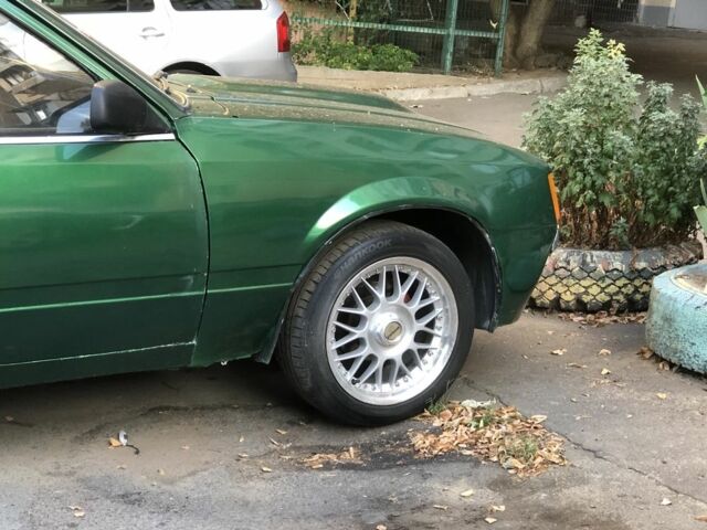 Зелений Опель Рекорд, об'ємом двигуна 2 л та пробігом 250 тис. км за 1200 $, фото 8 на Automoto.ua