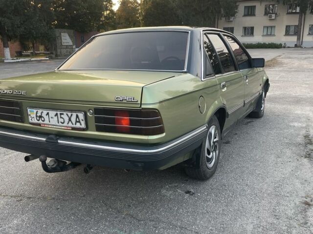 Зелений Опель Рекорд, об'ємом двигуна 2 л та пробігом 1 тис. км за 1505 $, фото 3 на Automoto.ua