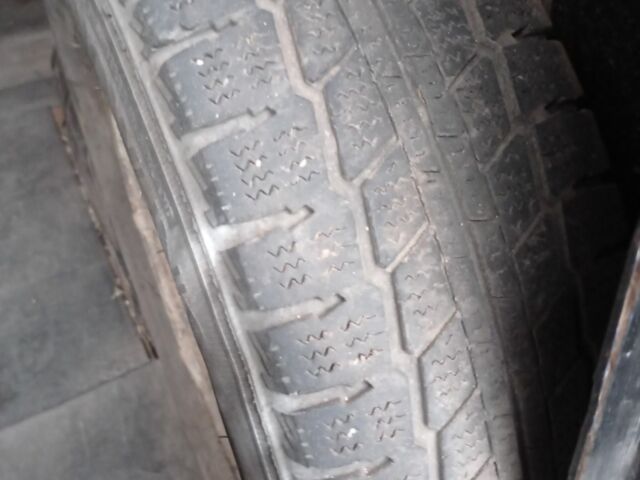 Зеленый Опель Рекорд, объемом двигателя 2 л и пробегом 1000 тыс. км за 718 $, фото 3 на Automoto.ua