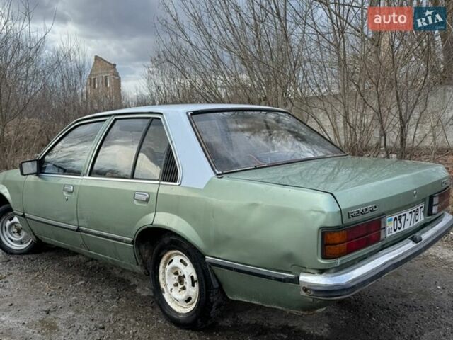 Зелений Опель Рекорд, об'ємом двигуна 2 л та пробігом 370 тис. км за 700 $, фото 8 на Automoto.ua